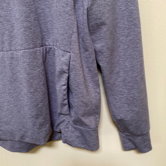 Nike dry fit hoodie like new condition - Picture 3 of 7